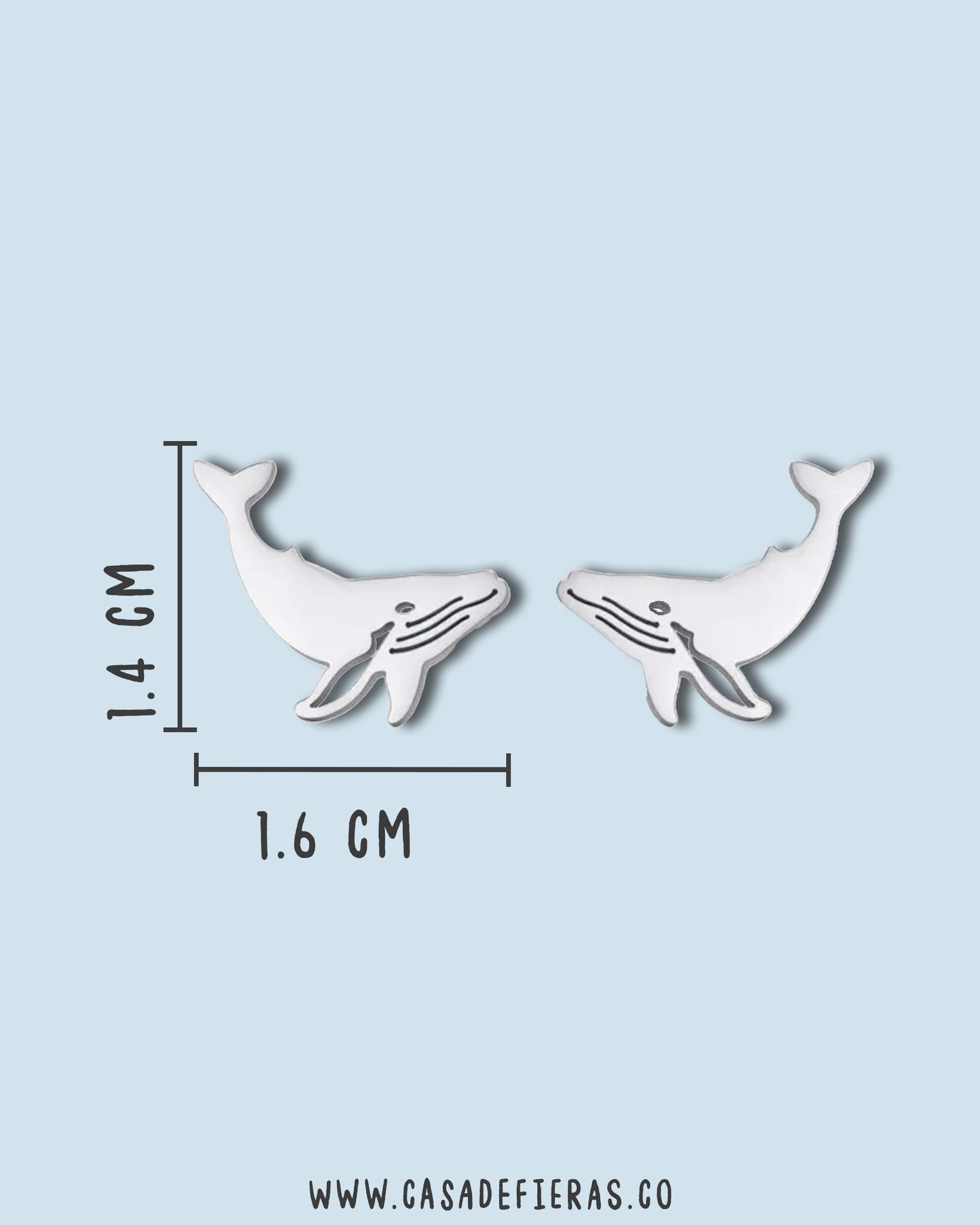 Aretes Mini topitos Ballena Jorobada