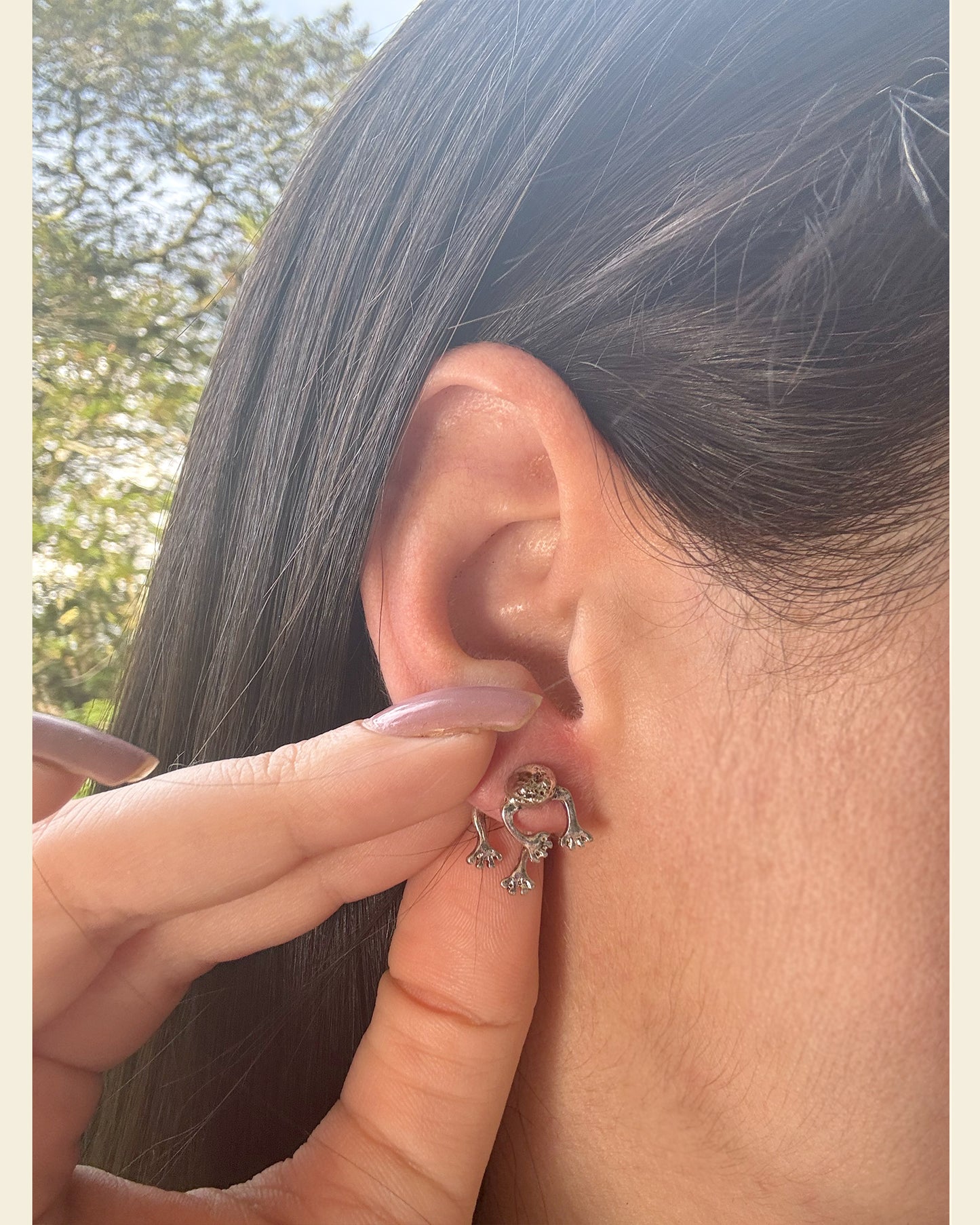 Aretes topitos Ranita