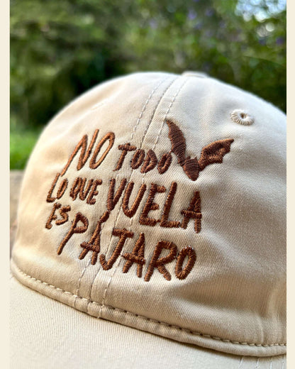 Gorra No Todo Lo Que Vuela Es Pájaro | Chiroptera | Murciélagos Casa de Fieras