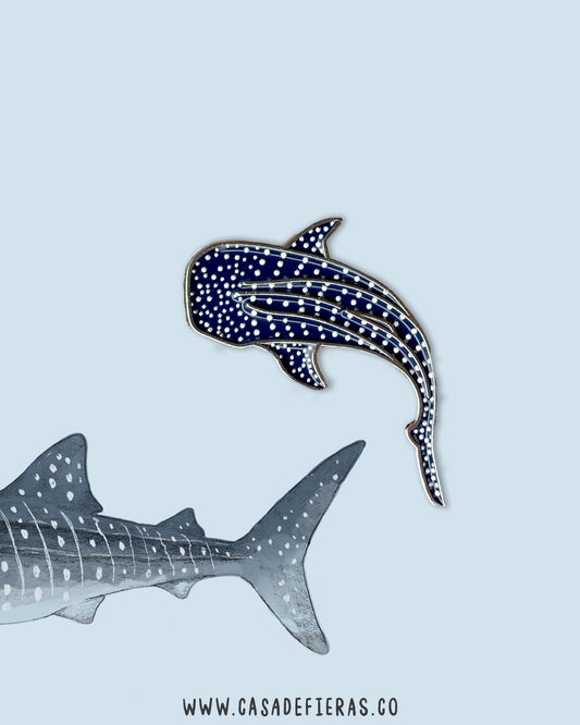Pin Tiburón Ballena